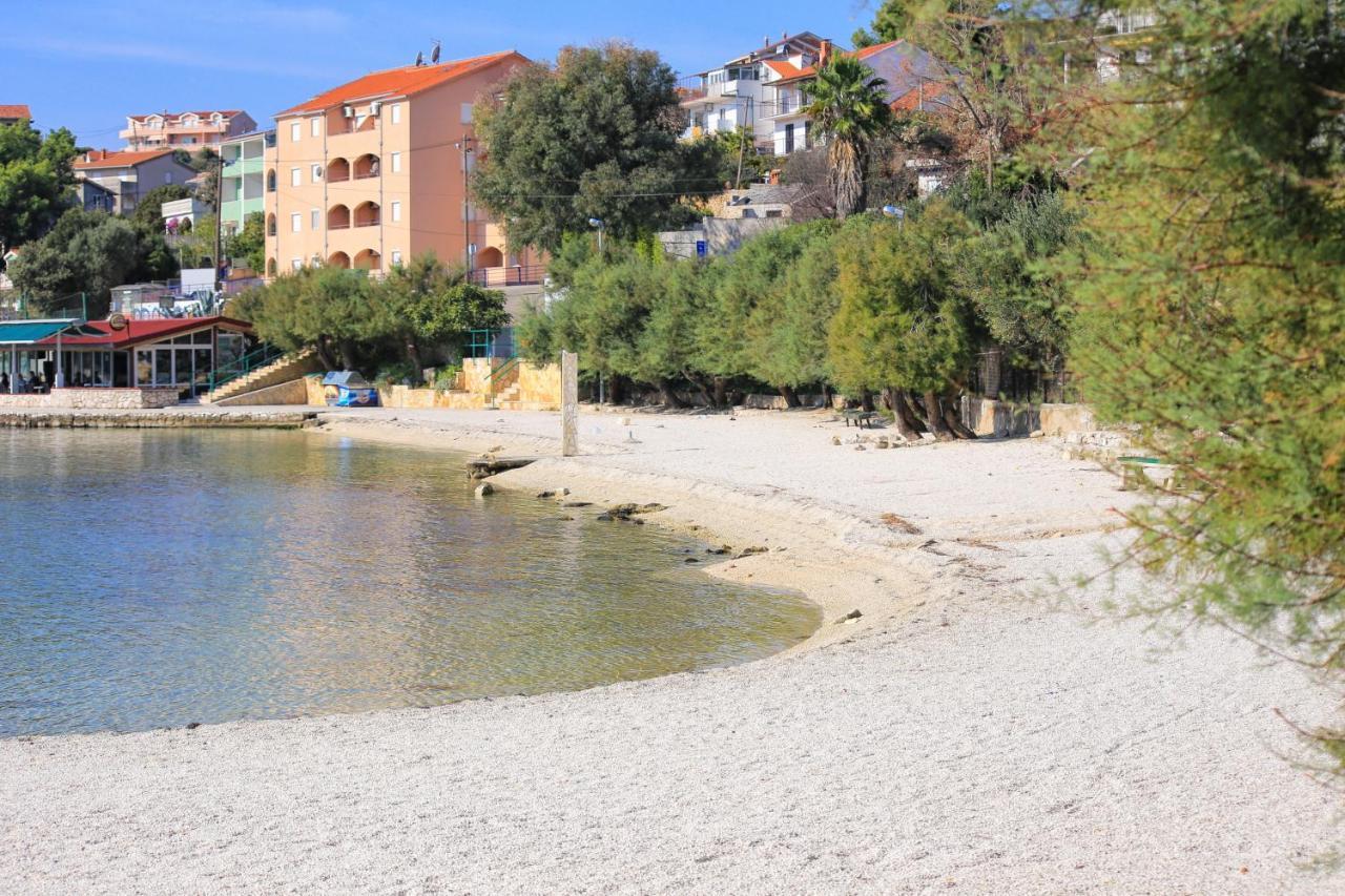 Apartments By The Sea Marina, Trogir - 9035 Dış mekan fotoğraf