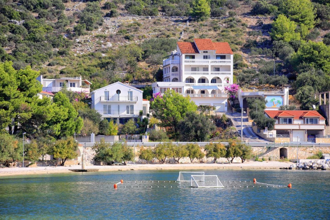 Apartments By The Sea Marina, Trogir - 9035 Dış mekan fotoğraf